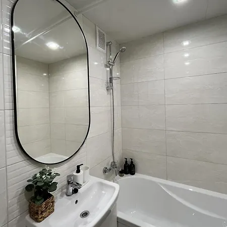 New Charm Near Border Appartement *