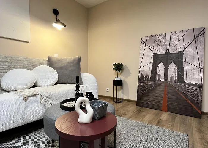 New Charm Near Border Apartment *